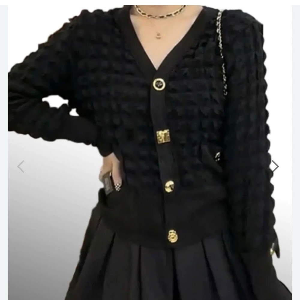 Coleman Collection unlock black quilted button front cardigan- Size M